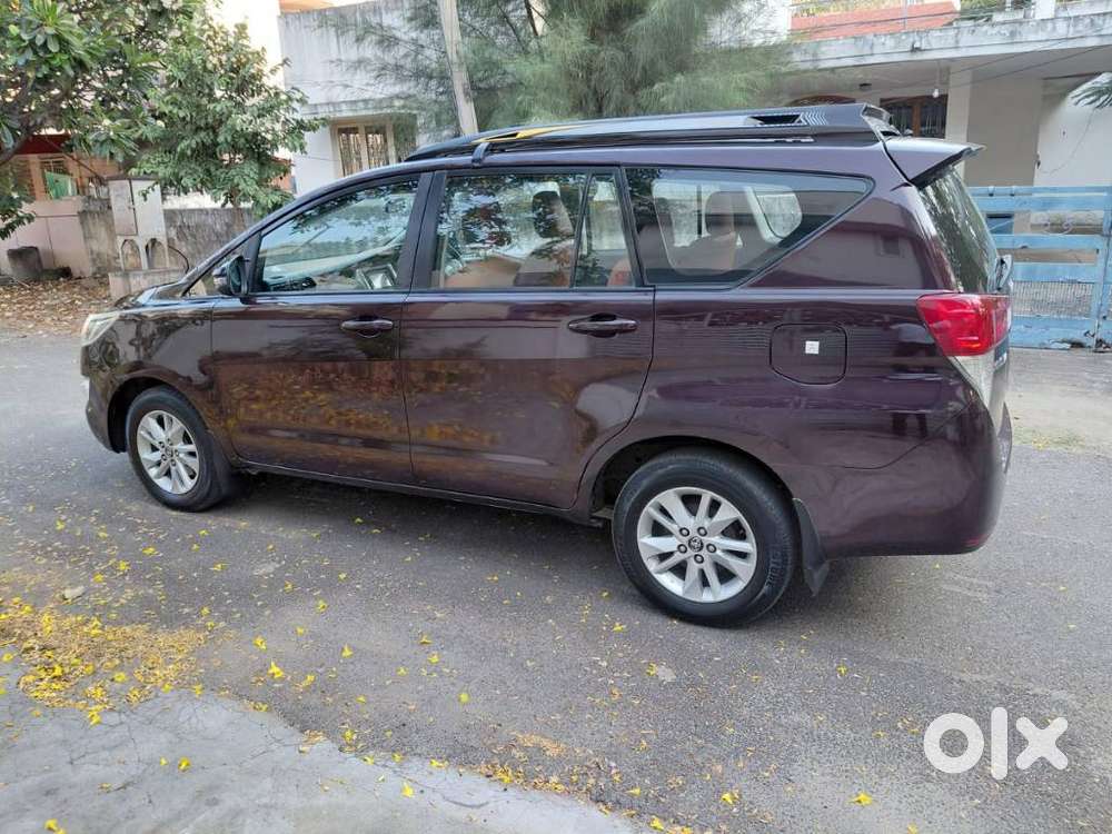 Toyota Innova Crysta 2.8 Gx At 7 Str, 2017, Diesel