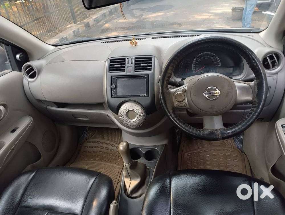 Nissan Sunny, 2012, Diesel