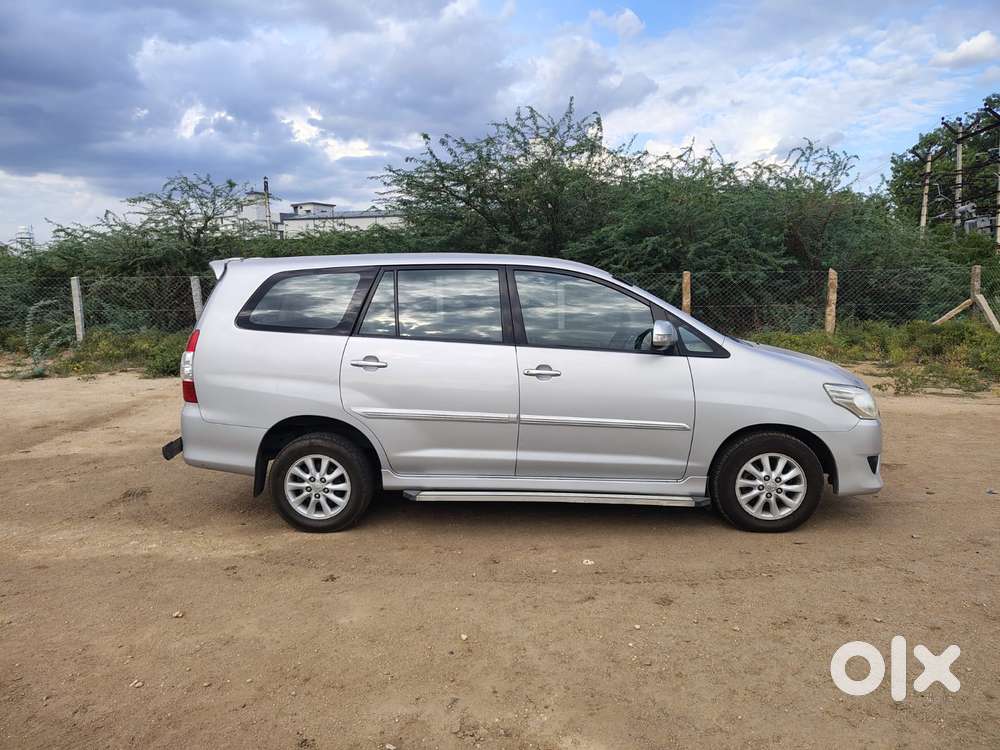 Toyota Innova 2.5 V 7 Str, 2012, Diesel