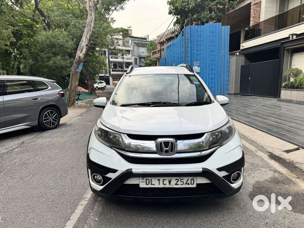Honda Br-v Style Edition V Cvt, 2016, Petrol