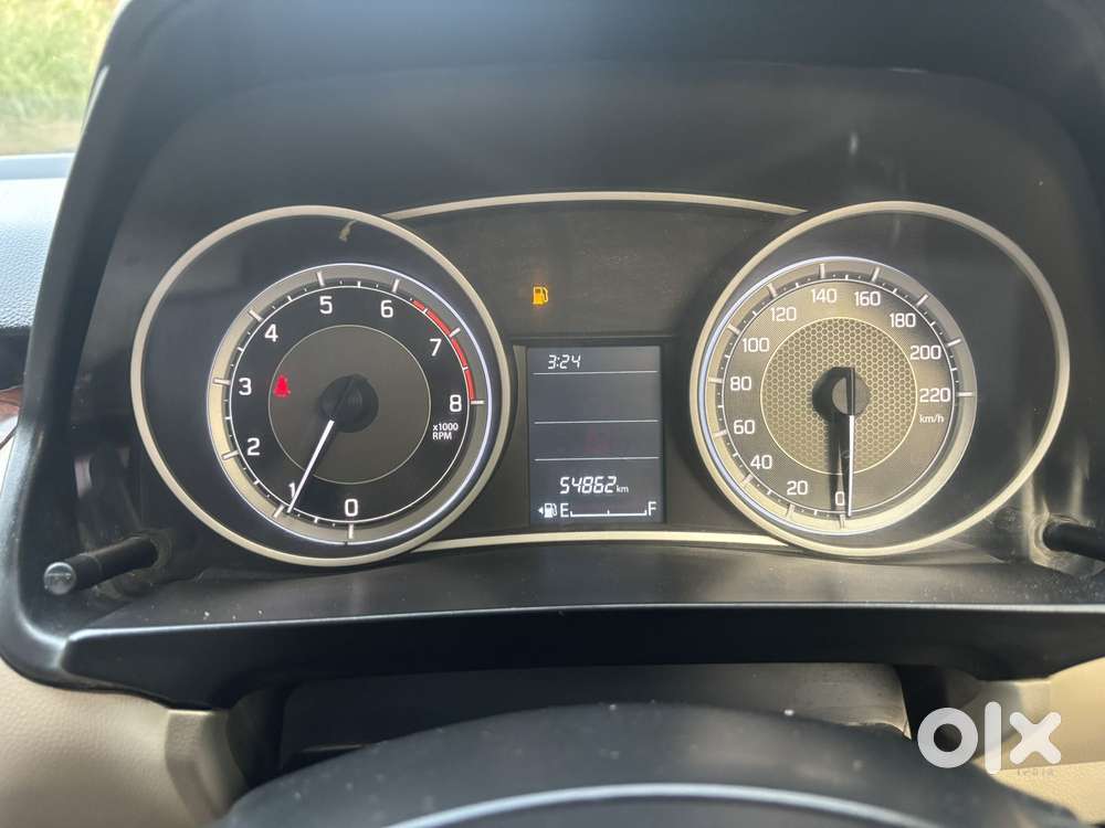 Maruti Suzuki Swift Dzire 1.2 Vxi Bsiv, 2019, Cng & Hybrids