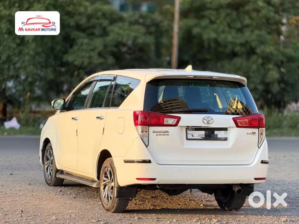 Toyota Innova Crysta [2020-ongoing] 2.4 Vx 7 Str, 2023, Diesel