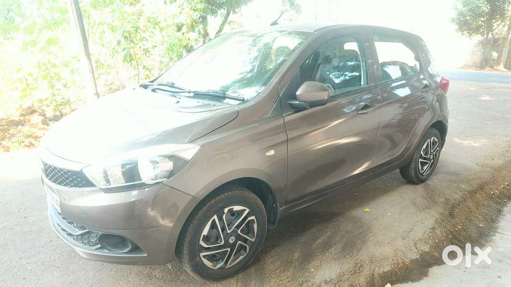 Tata Tiago, 2018, Petrol