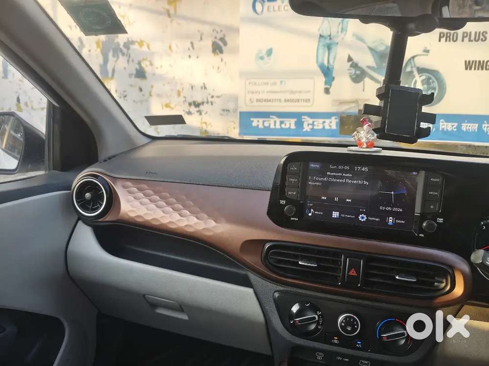 Hyundai Aura 1.2 Sx 2025 Cng