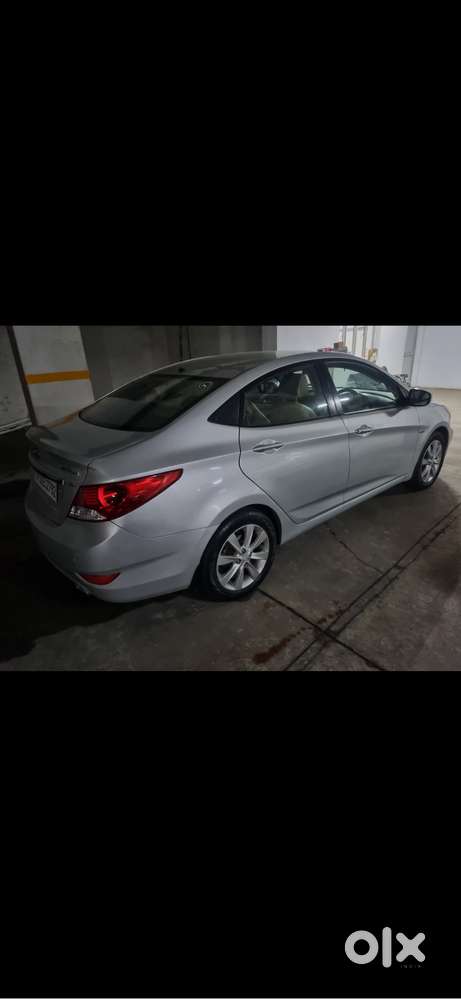 Hyundai Verna 2012 Petrol Well Maintained