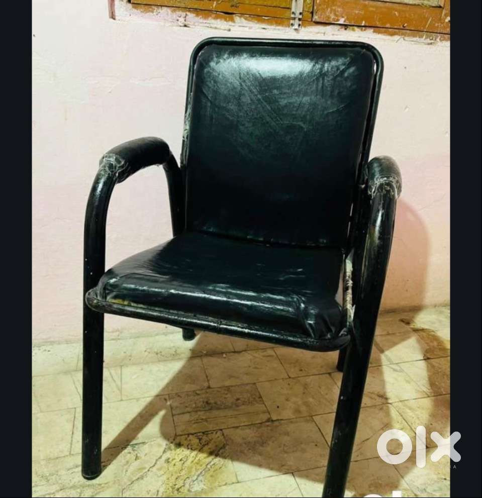 Study Chair new condition with extra cusion good fabric Other