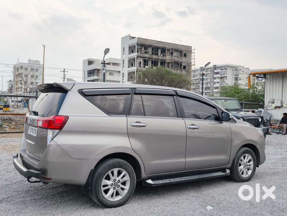 Toyota Innova Crysta 2.4 Z 7 Str, 2017, Diesel