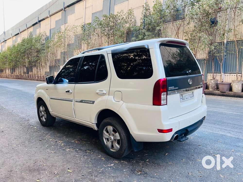 Tata Safari Storme Vx, 2015, Diesel