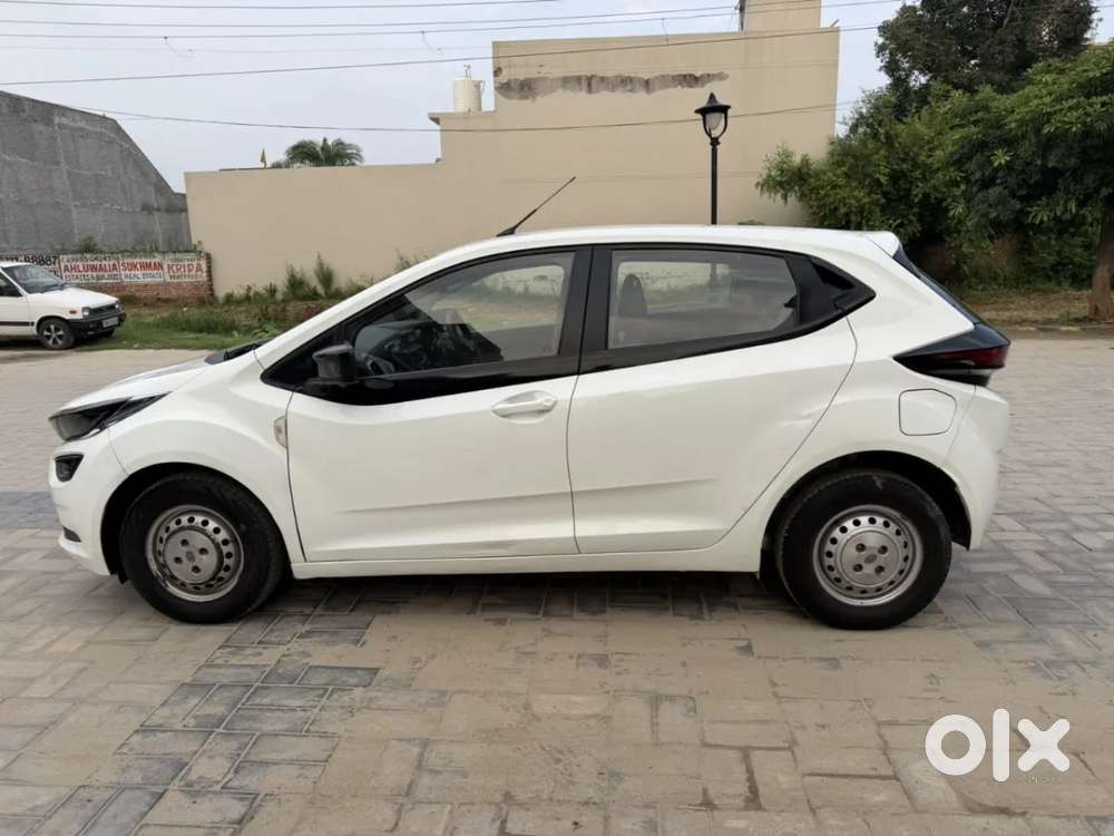 Tata Altroz 1.5 Xe Diesel, 2020, Diesel