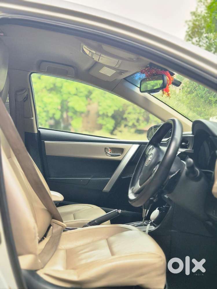 Toyota Corolla Altis Vl, 2016, Petrol