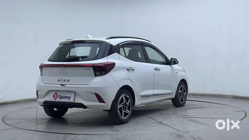 Hyundai Grand I10 Nios Asta 1.2 Kappa Amt, 2023, Petrol