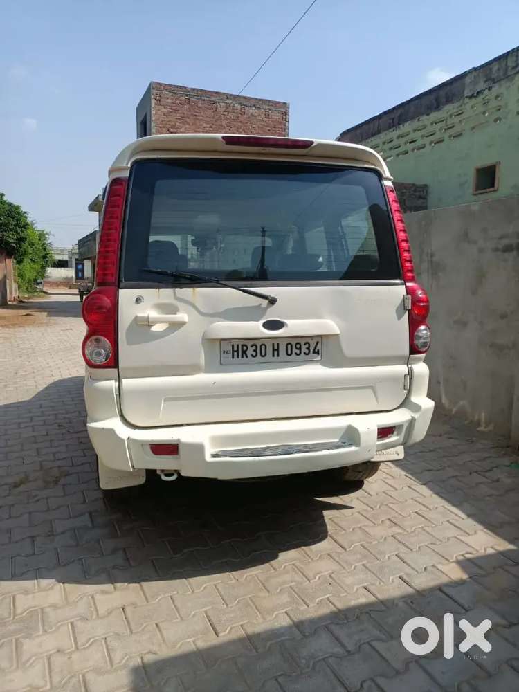 Mahindra Scorpio Classic 2009
