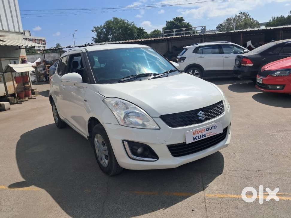 Maruti Suzuki Swift Vxi, 2017, Petrol