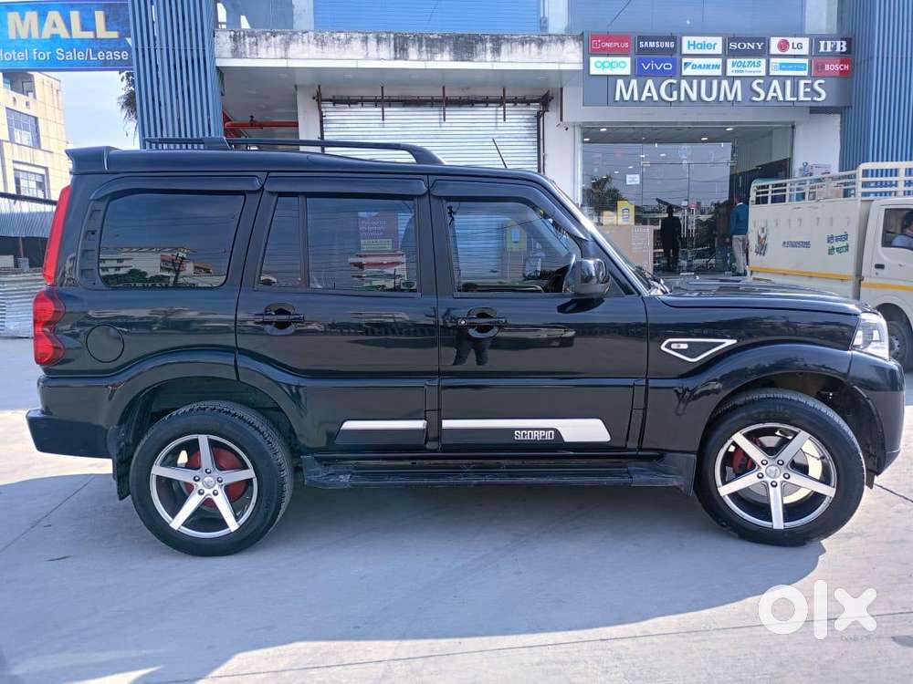 Mahindra Scorpio Classic 2.2 S 11 Mt 7 Str, 2023, Diesel