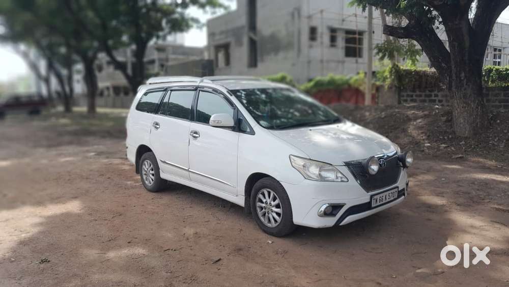 Toyota Innova [2013-2016] 2.5 V Diesel 7 Str, 2014, Diesel