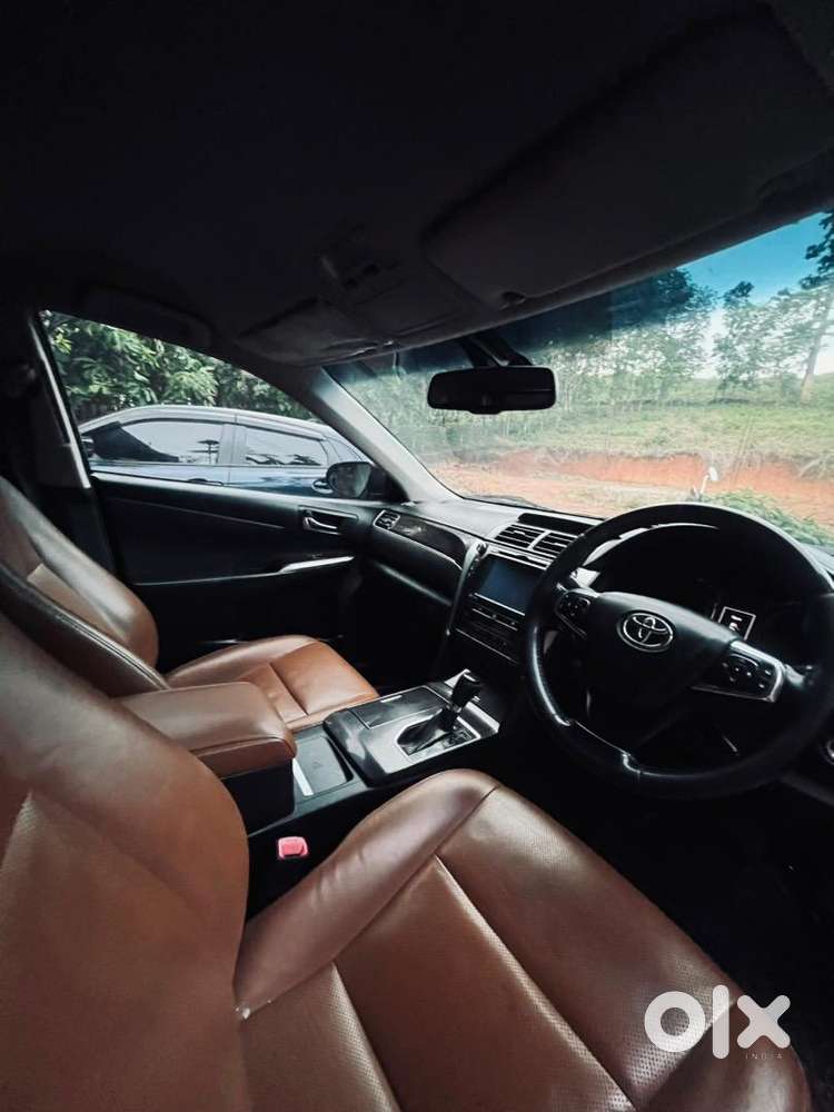 Toyota Camry Hybrid 2018