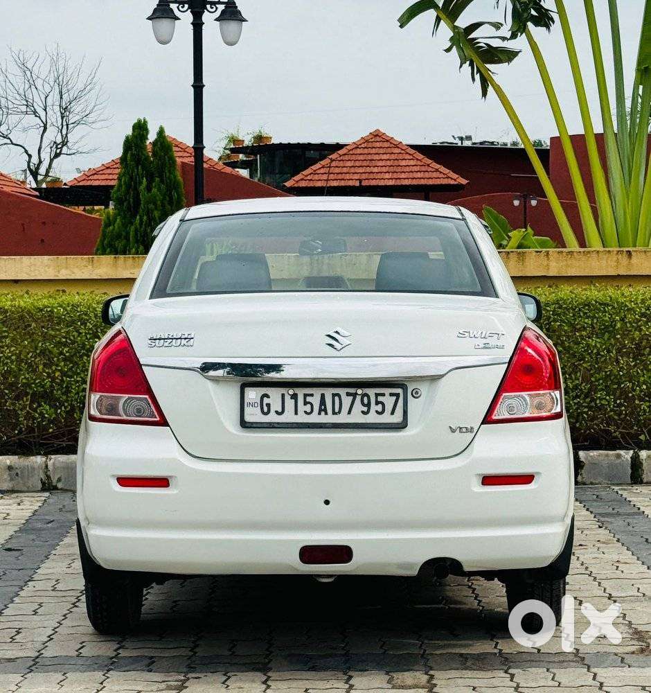 Maruti Suzuki Swift Dzire Vdi Optional, 2010, Diesel