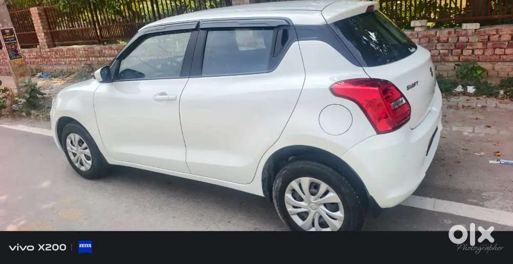Maruti Suzuki Swift 2022 Petrol 68120 Km Driven