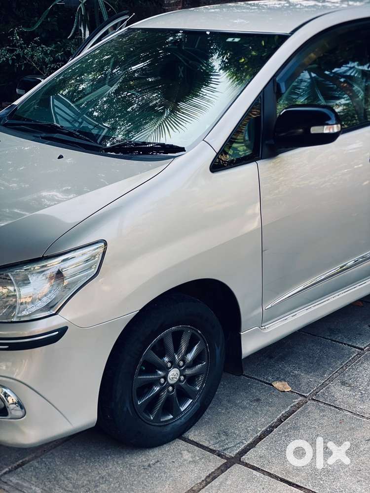 Toyota Innova 2.5 Vx 2014