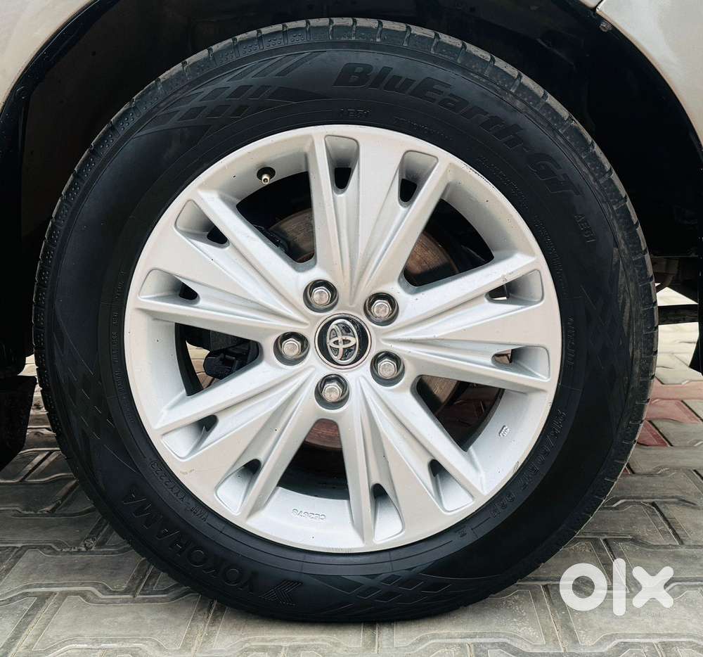 Toyota Innova Crysta 2.8z Automatic, 2018, Diesel