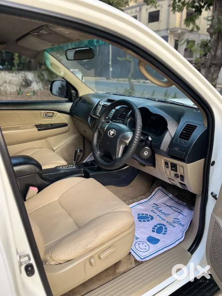 Fortuner Automatic 2014