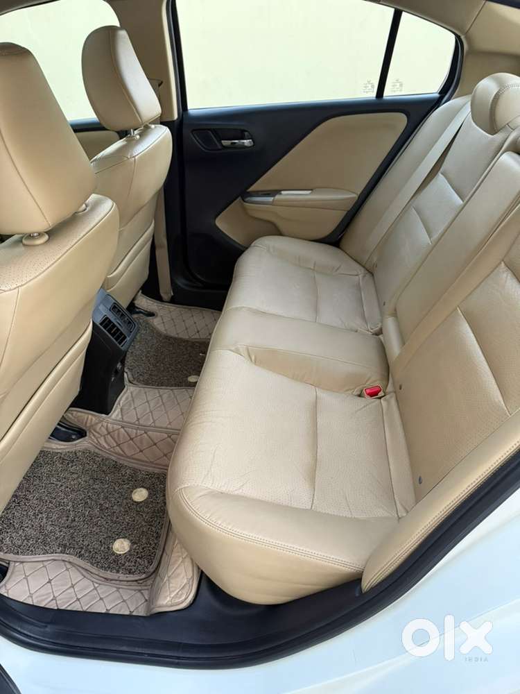 Honda City 2017 Sunroof