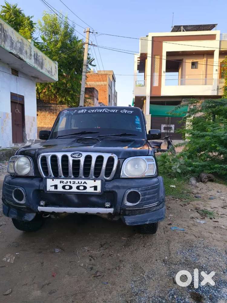 Mahindra Scorpio Classic 2007 Diesel ब्लैक कलर