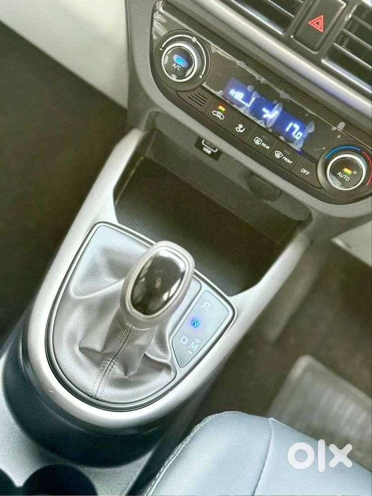 Hyundai Grand I10 Nios Sportz 1.2 At, 2023, Petrol