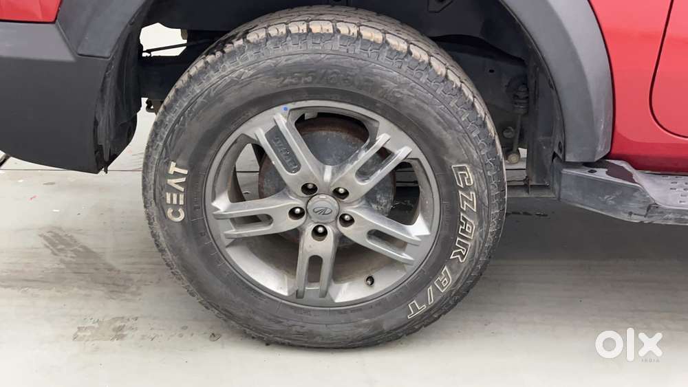 Mahindra Thar Lx Hard Top Petrol At Rwd, 2022, Petrol