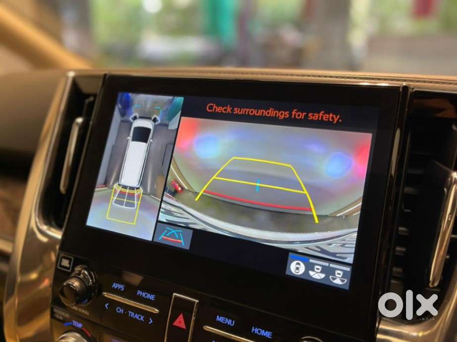 Toyota Vellfire 2.5 Hybrid, 2023, Petrol