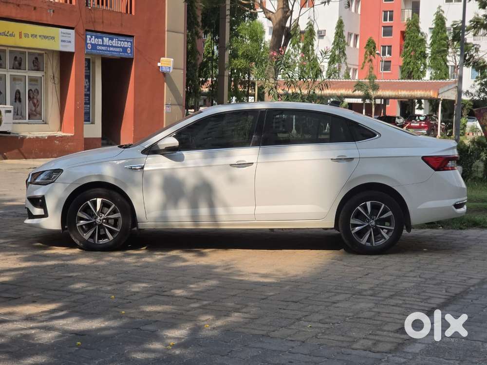 Skoda Slavia 1.0 Tsi Style At, 2022, Petrol