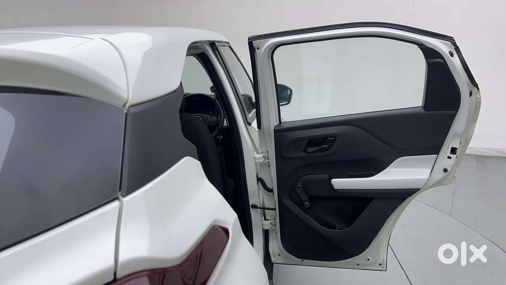 Tata Punch Pure, 2025, Petrol