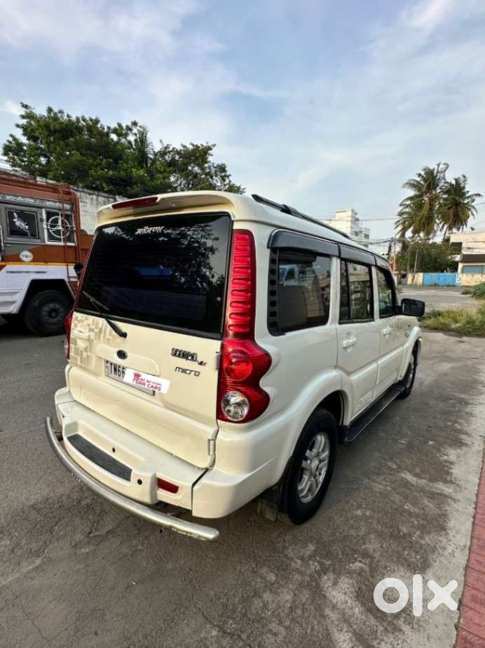 Mahindra Scorpio Vlx 2wd Airbag Bsiv, 2014, Diesel
