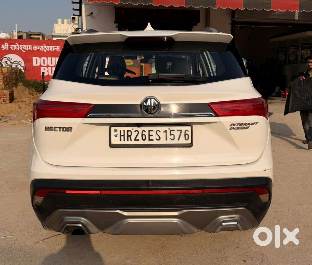 Mg Hector Sharp Cvt Petrol (top Model)