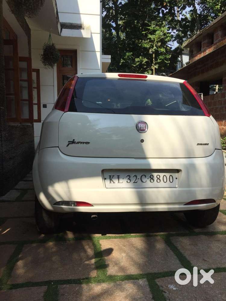 Fiat Punto Diesel 2011 Km Driven