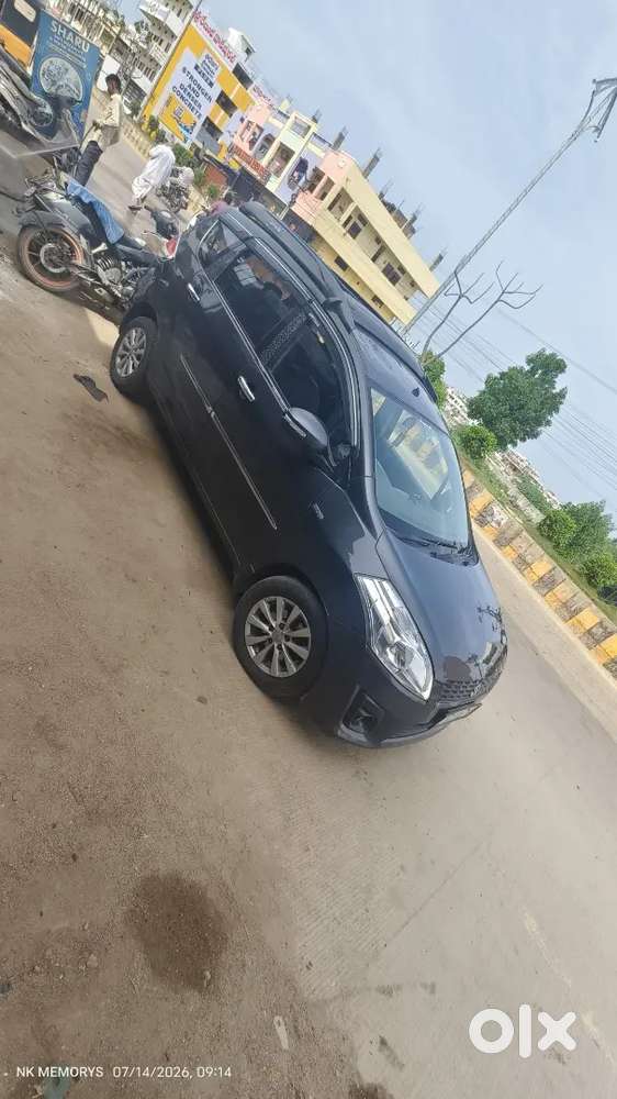 Maruti Suzuki Ertiga Zdi 2015