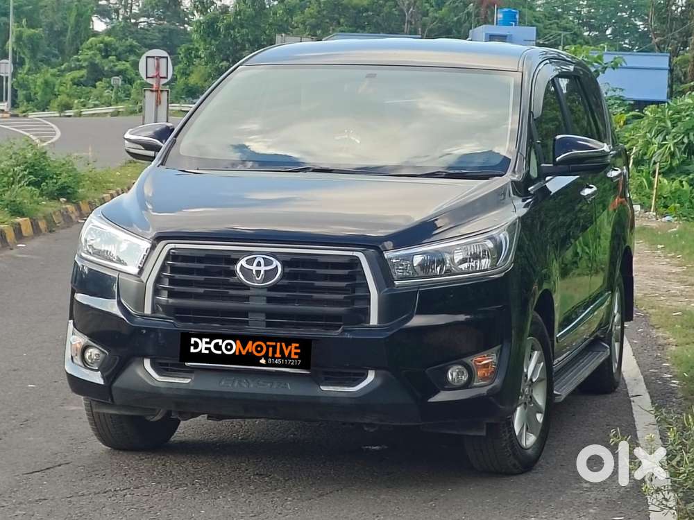 Toyota Innova Crysta [2020-ongoing] 2.4 Gx At 8 Str, 2024