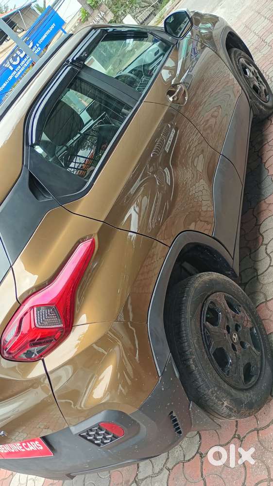 Tata Punch Accomplished, 2022, Petrol