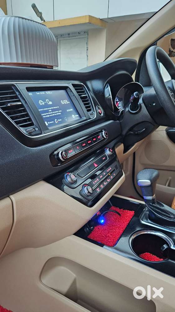 Kia Carnival Limousine, 2021, Diesel