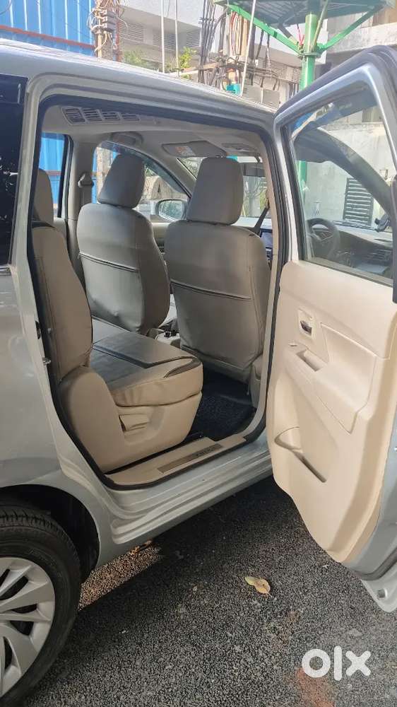 Ertiga Vxi Optional