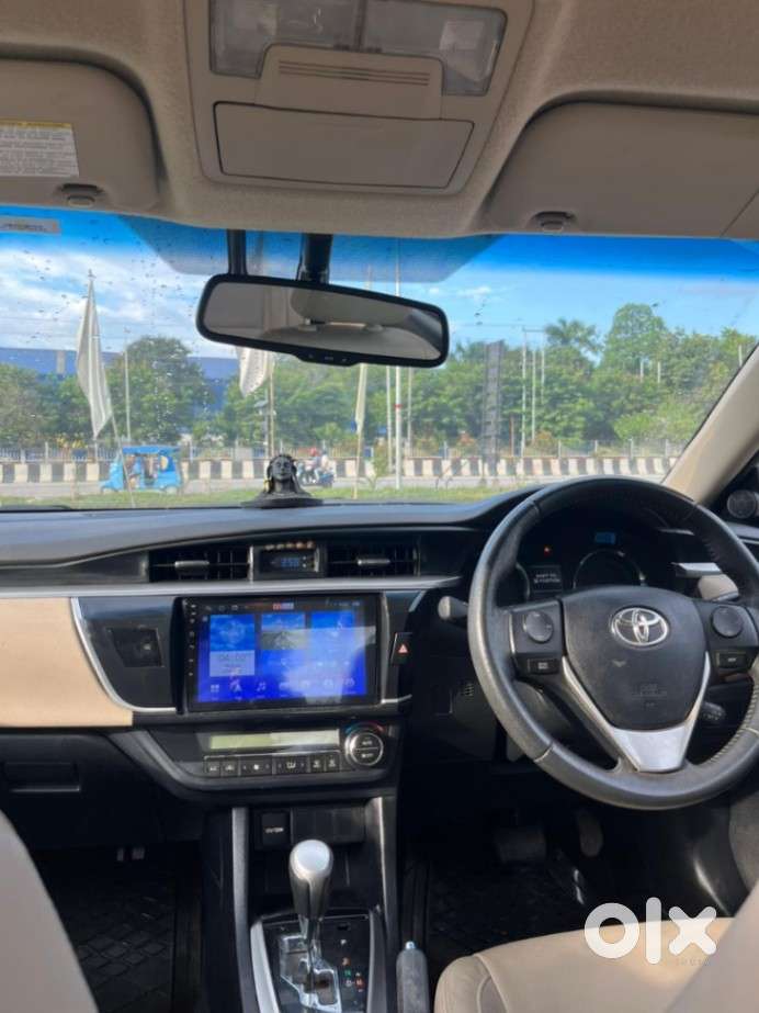 Toyota Corolla Altis, 2016, Petrol