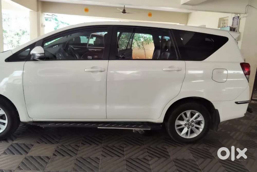 Toyota Innova Crysta 2019 Diesel 235000 Km Driven Quarter Tax Vehicle