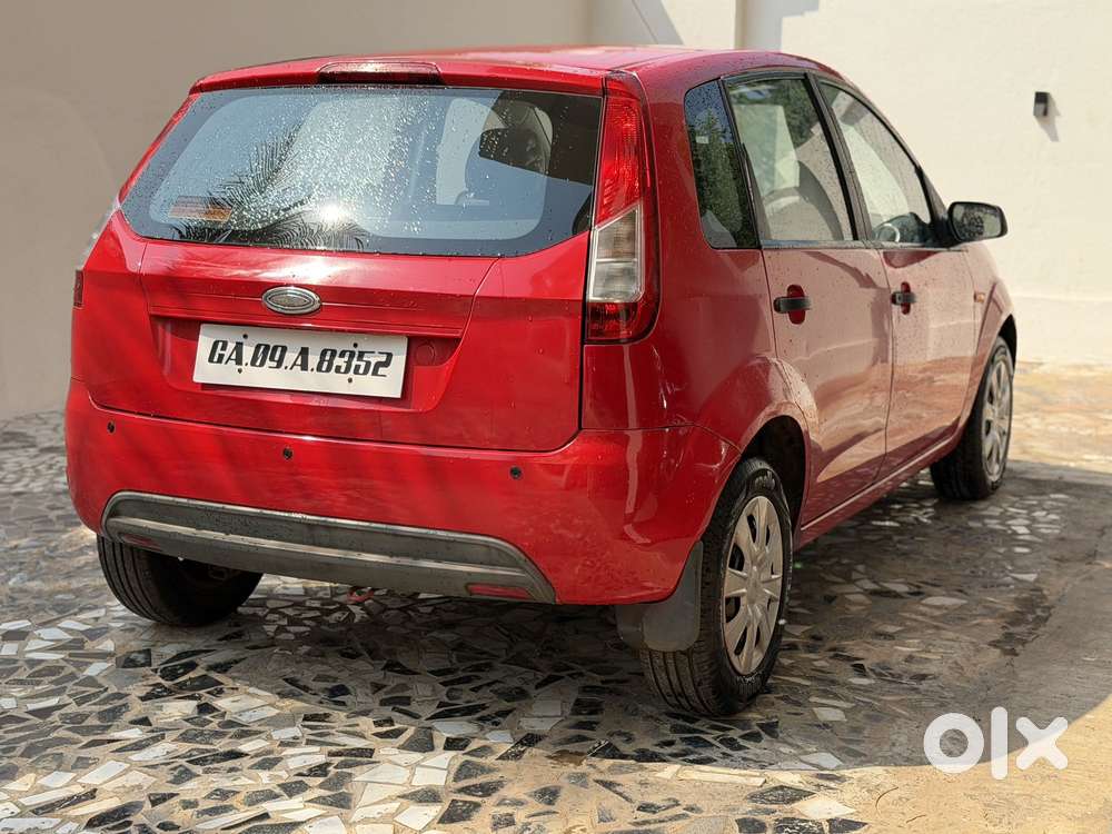 Ford Figo Ambiente, 2013, Petrol