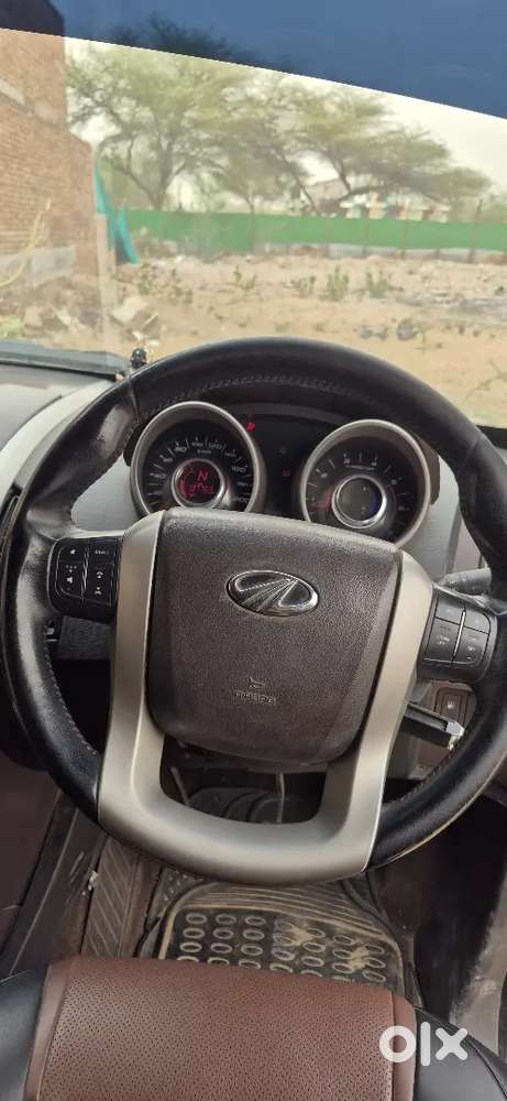 Mahindra Xuv500 2015 Diesel /cruise Control Working/ Silent Engine