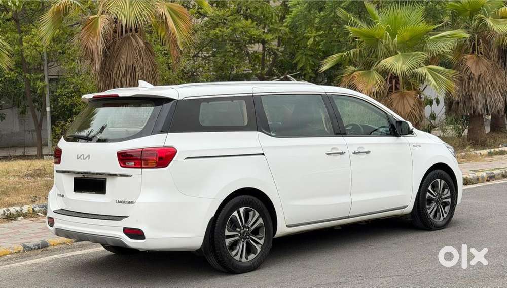 Kia Carnival Limousine Plus 7 Str, 2022, Diesel