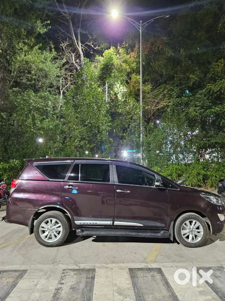 Toyota Innova Crysta 2016