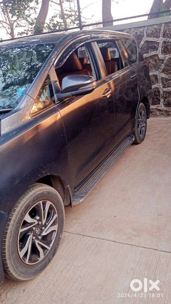 Toyota Innova Crysta 2022