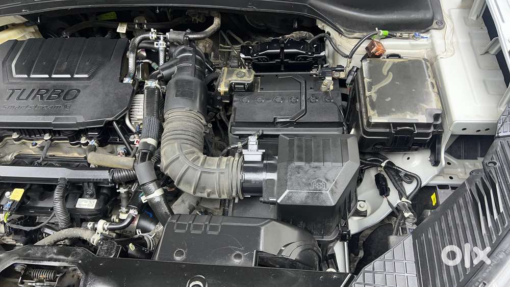 Hyundai Alcazar Platinum 7 Str 1.5 Turbo Petrol Adventure, 2023, Pet..