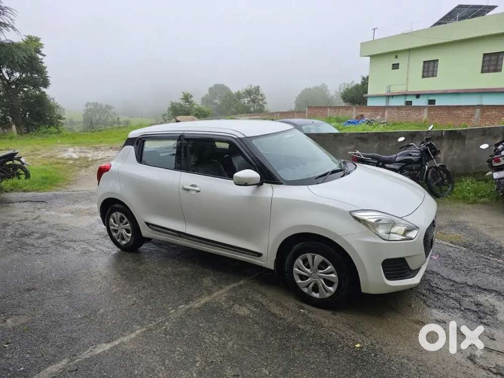 Maruti Suzuki Swift Vxi 2019
