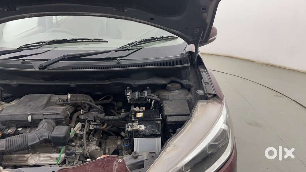 Maruti Suzuki Ertiga Zxi Plus At Shvs, 2022, Petrol